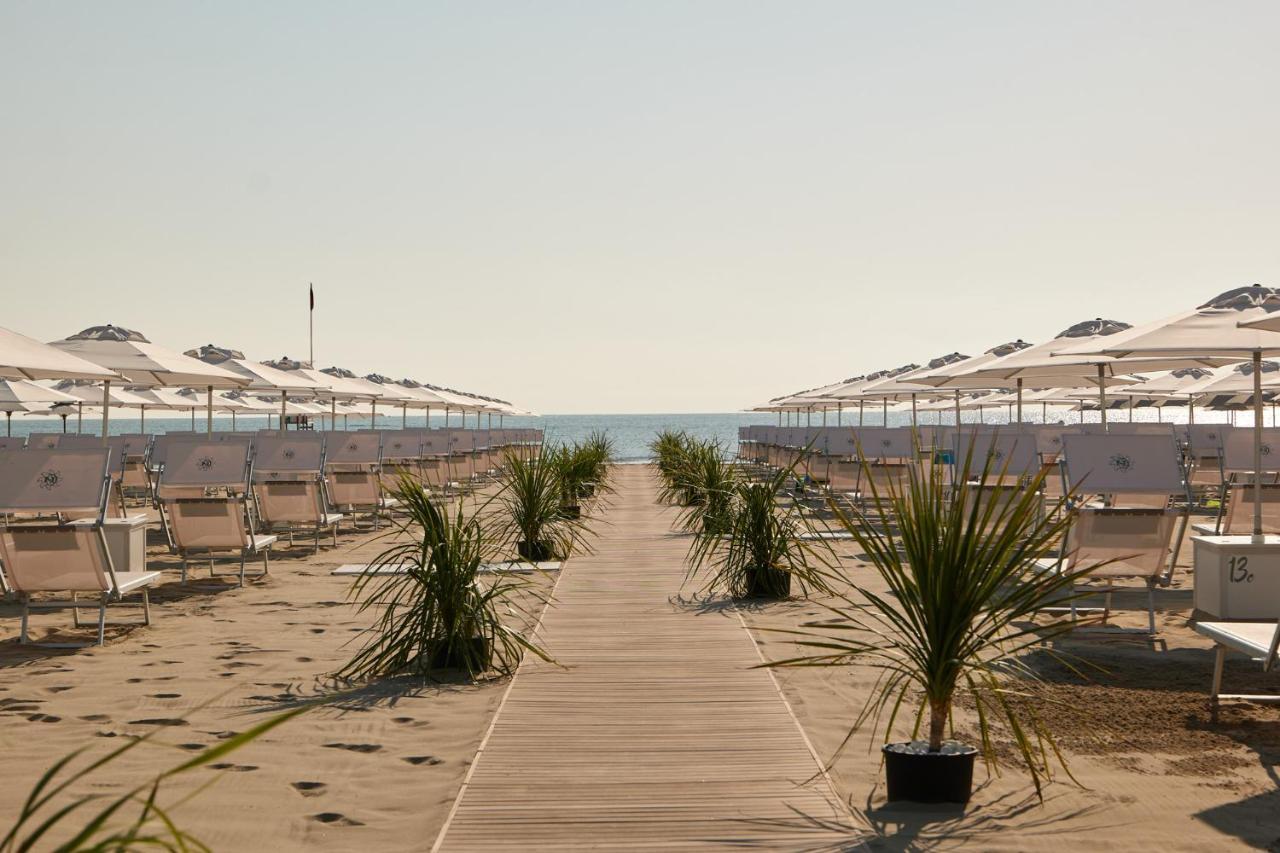 Hotel Saraceno Resort With Private Beach ميلانو ماريتيما المظهر الخارجي الصورة