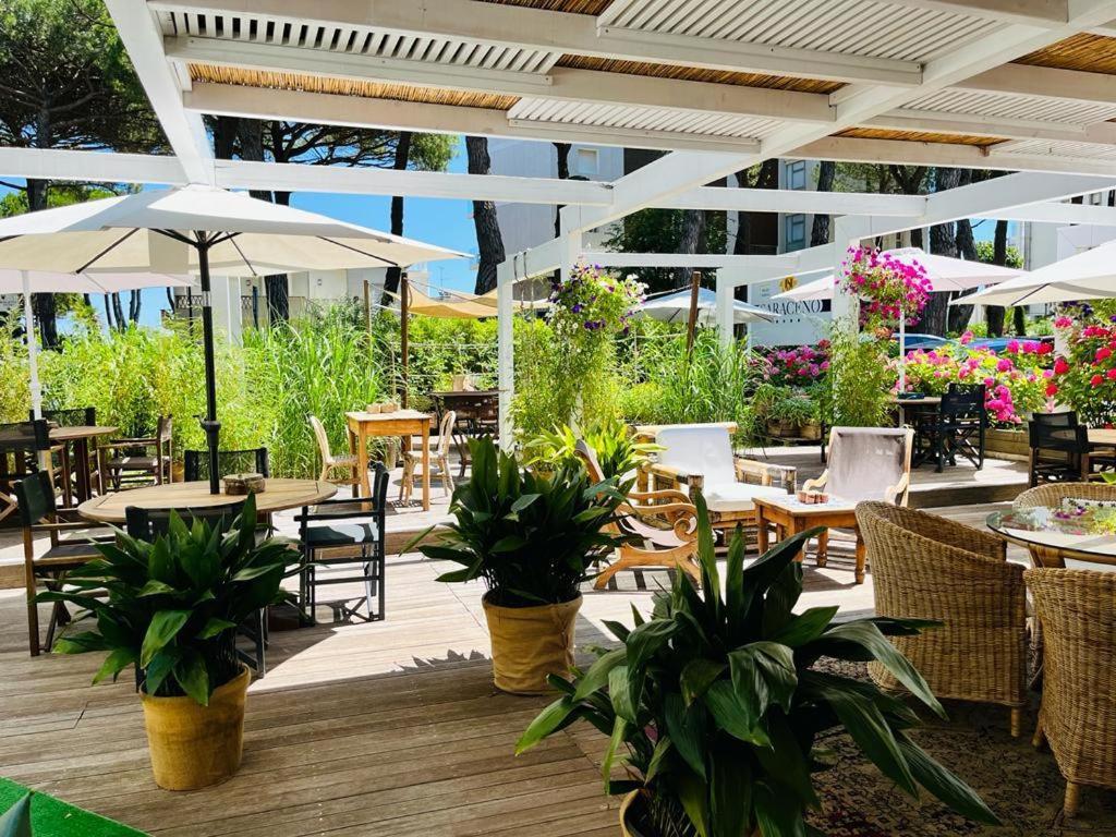 Hotel Saraceno Resort With Private Beach ميلانو ماريتيما المظهر الخارجي الصورة
