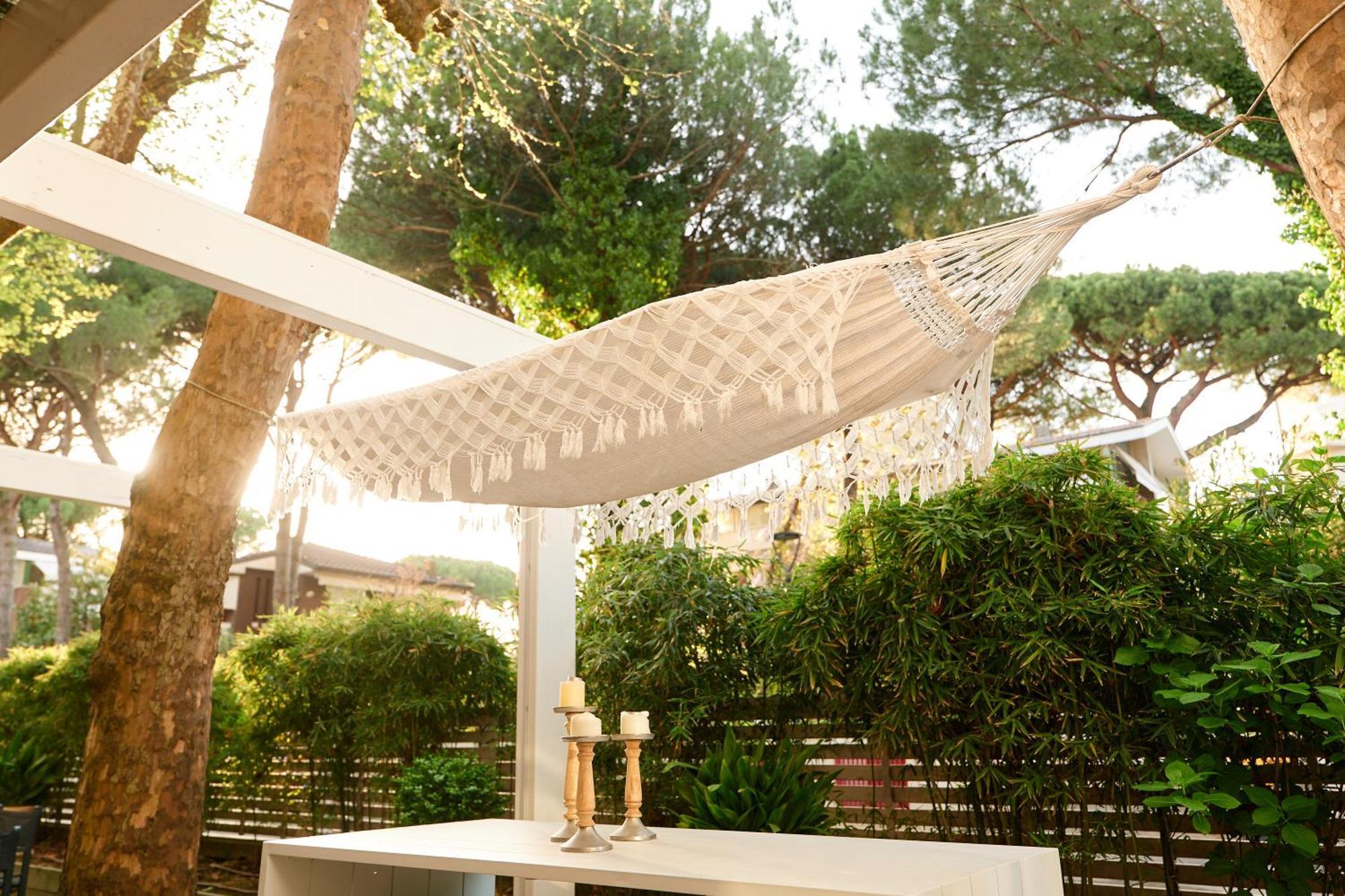 Hotel Saraceno Resort With Private Beach ميلانو ماريتيما المظهر الخارجي الصورة