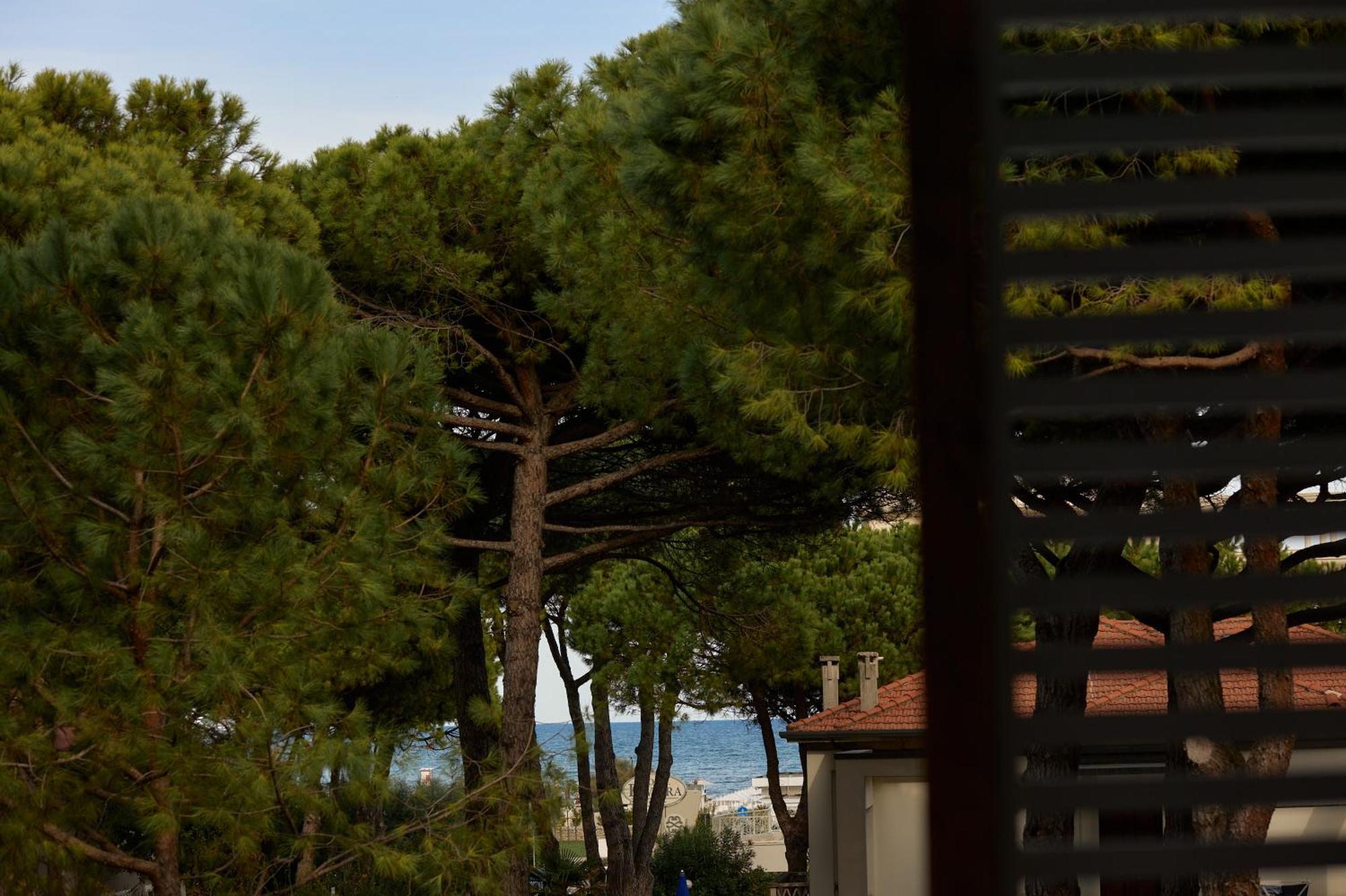 Hotel Saraceno Resort With Private Beach ميلانو ماريتيما المظهر الخارجي الصورة