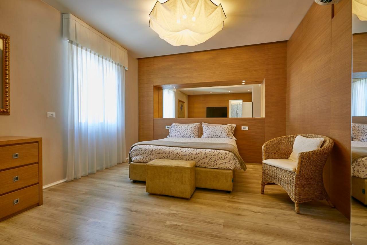 Hotel Saraceno Resort With Private Beach ميلانو ماريتيما المظهر الخارجي الصورة
